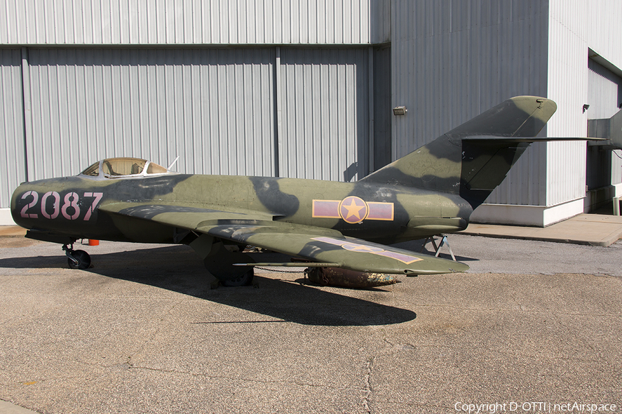 Vietnam People's Air Force Mikoyan-Gurevich MiG-17F Fresco-C (2087) | Photo 535504