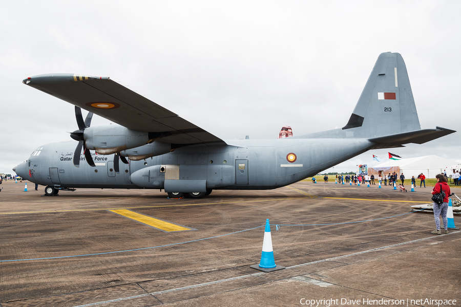 Qatar Emiri Air Force Lockheed Martin C-130J-30 Super Hercules (213) | Photo 194016