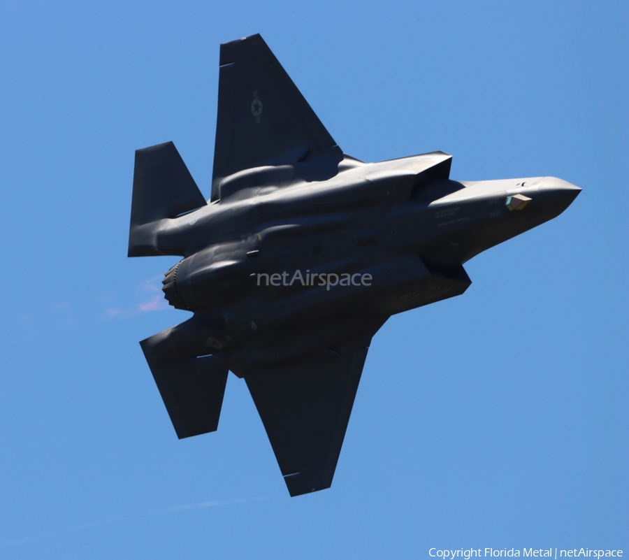 United States Air Force Lockheed Martin F-35A Lightning II (22-5692) | Photo 621767