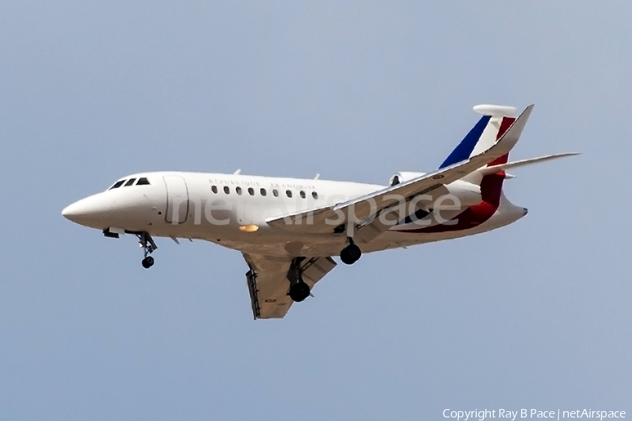 French Air Force (Armée de l’Air) Dassault Falcon 2000LX (231) | Photo 445178