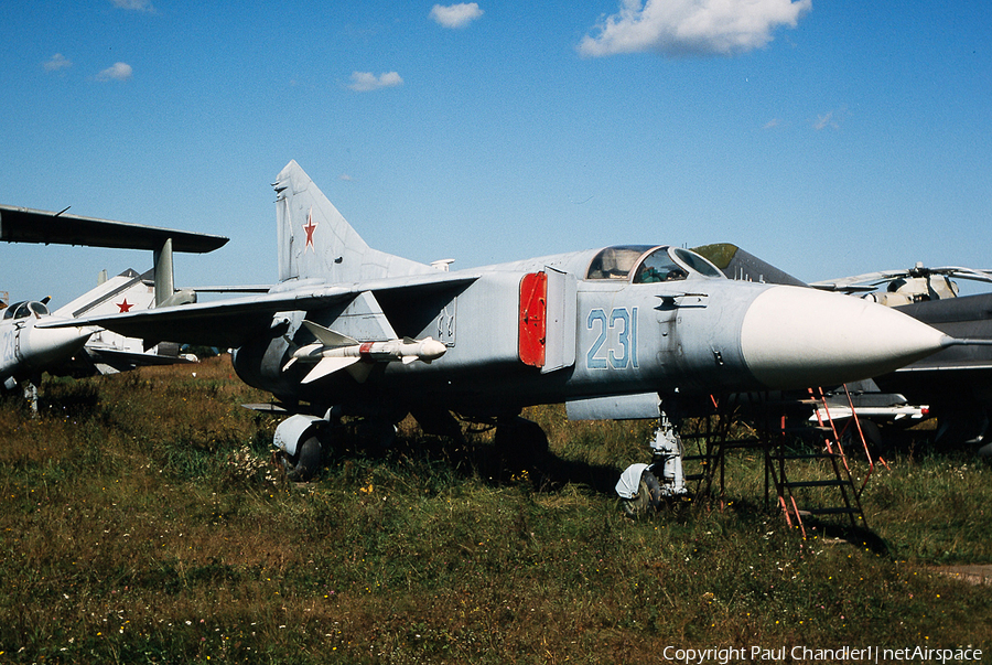 Soviet Union Air Force Mikoyan-Gurevich MiG-23 Flogger-A (231 BLUE) | Photo 76391