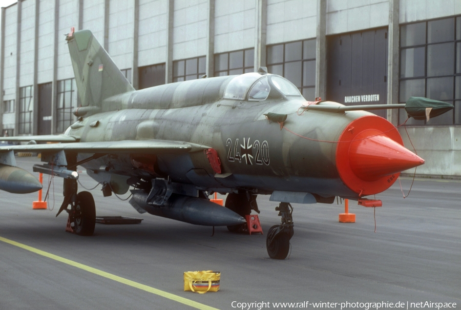 German Air Force Mikoyan-Gurevich MiG-21bis Fishbed N (2420) | Photo 405216