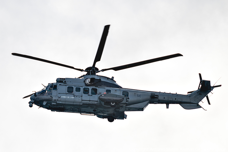 French Air Force (Armée de l’Air) Eurocopter EC725R2 Caracal (2619) | Photo 617545