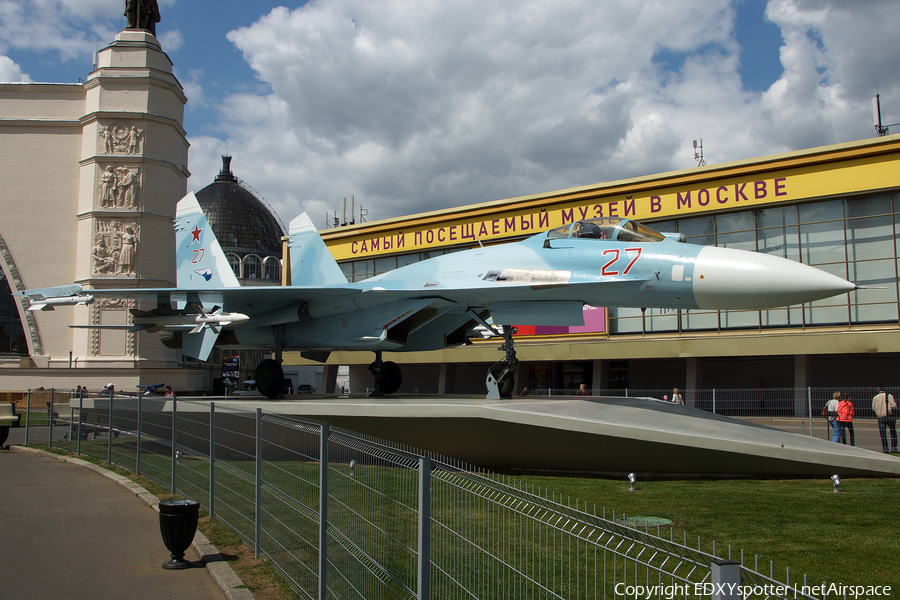 Russian Federation Air Force Sukhoi Su-27 Flanker A (27 RED) | Photo 277981