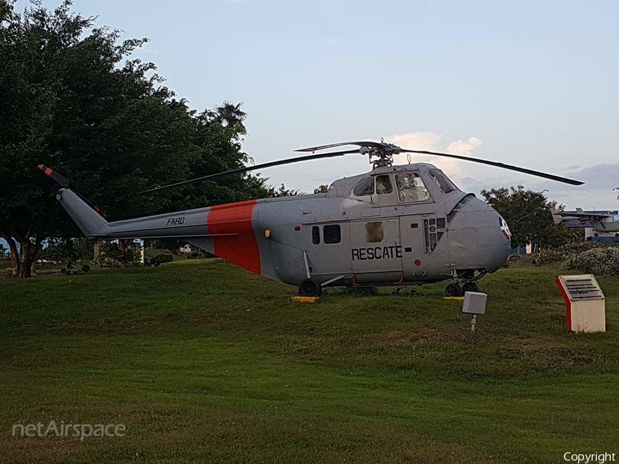 Dominican Republic Air Force (Fuerza Aerea Dominicana) Sikorsky H-19A Chickasaw (3004) | Photo 116612