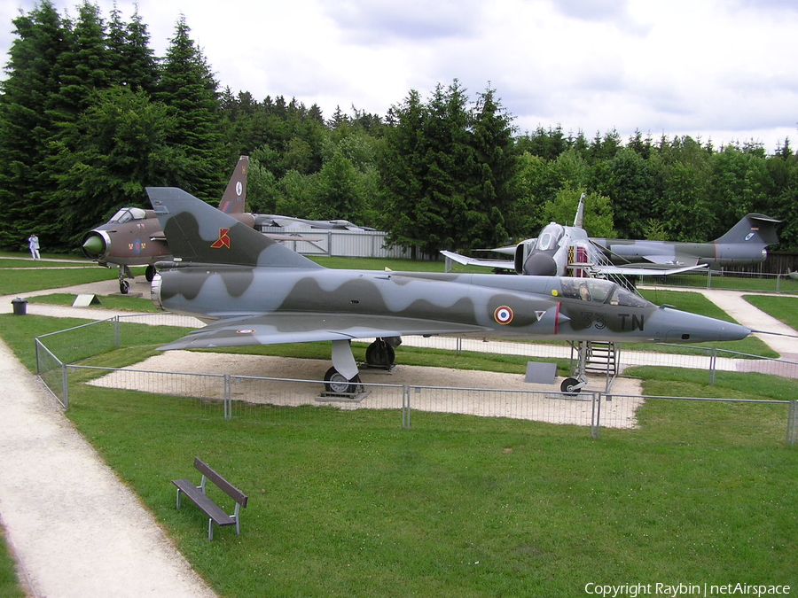 French Air Force (Armée de l’Air) Dassault Mirage IIIR (304) | Photo 545910