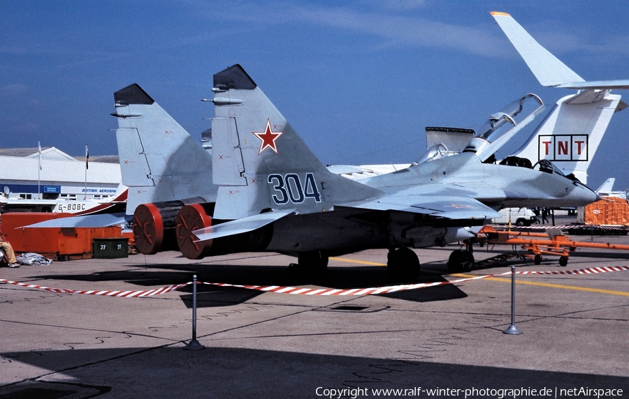 Russian Federation Air Force Mikoyan-Gurevich MiG-29UB Fulcrum (304 BLUE) | Photo 566444