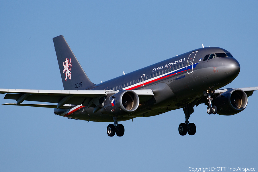 Czech Air Force Airbus A319-115X CJ (3085) | Photo 450330