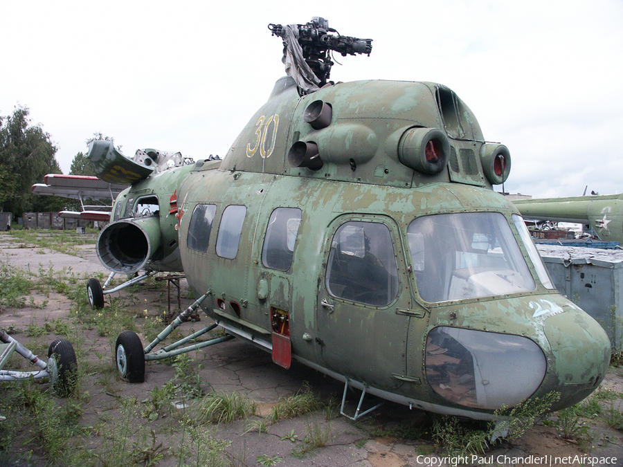 Soviet Union Air Force PZL-Swidnik (Mil) Mi-2 Hoplite (30 YELLOW) | Photo 496585