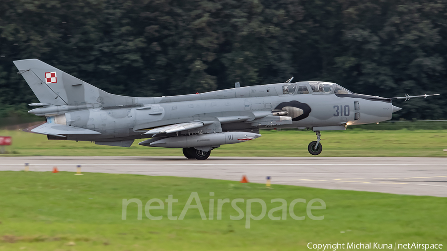 Polish Air Force (Siły Powietrzne) Sukhoi Su-22UM-3K Fitter-G (310) | Photo 347170