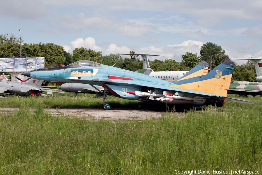 Ukrainian Air Force Mikoyan-Gurevich MiG-29C Fulcrum (31 WHITE) | Photo 502558