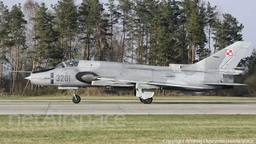 Polish Air Force (Siły Powietrzne) Sukhoi Su-22M4 Fitter-K (3201) | Photo 321075