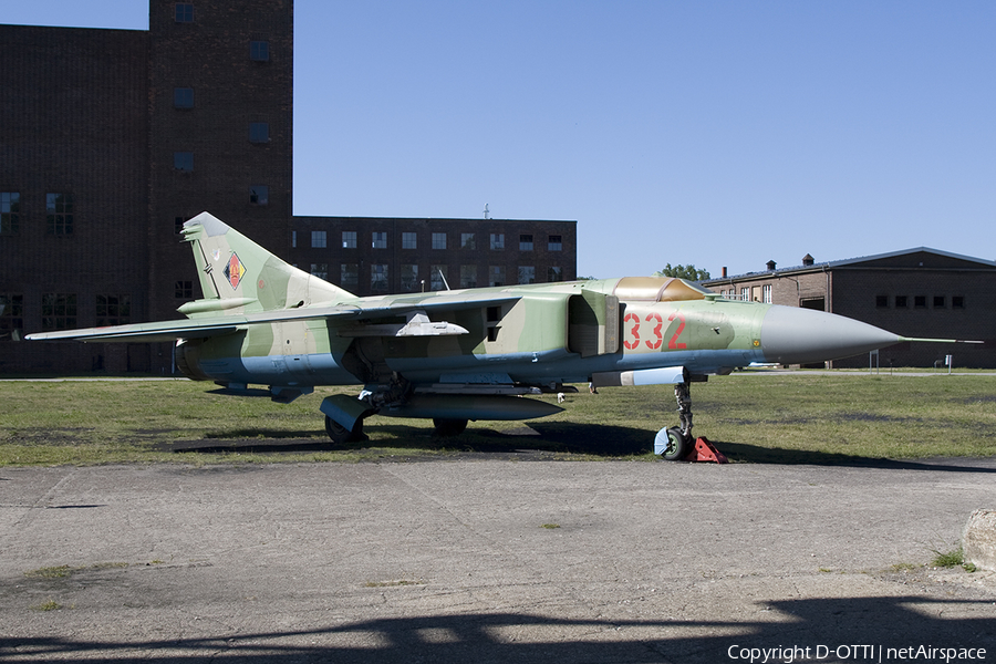 East German Air Force Mikoyan-Gurevich MiG-23ML Flogger-G (332) | Photo 267515