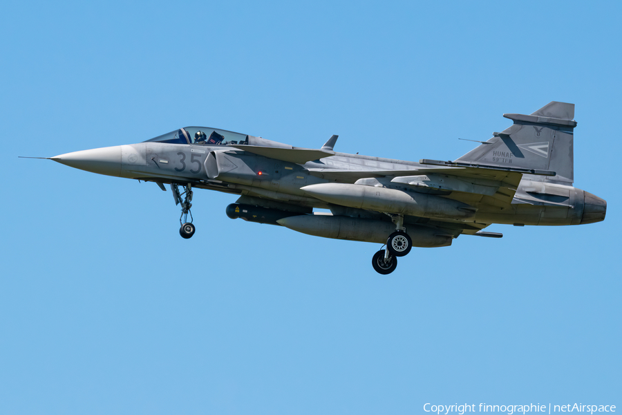 Hungarian Air Force (Magyar Légierő) SAAB JAS 39C Gripen (35) | Photo 574998