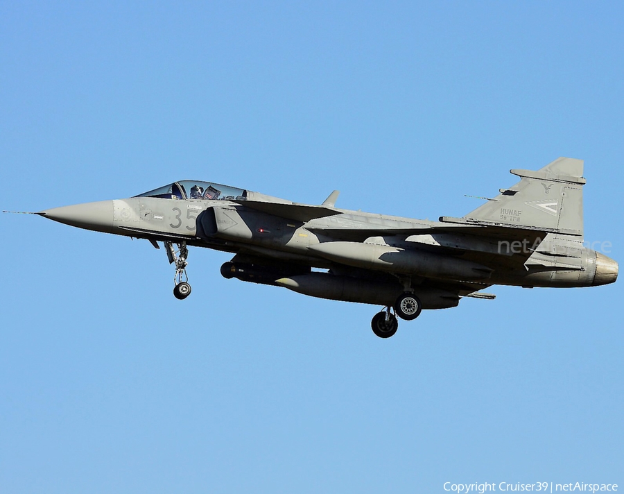 Hungarian Air Force (Magyar Légierő) SAAB JAS 39C Gripen (35) | Photo 612900