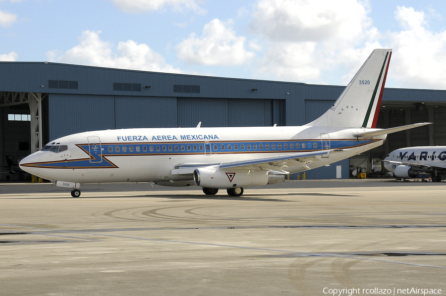 Mexican Air Force (Fuerza Aerea Mexicana) Boeing 737-2B7(Adv) (3520) | Photo 21767