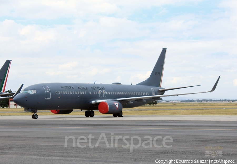 Mexican Air Force (Fuerza Aerea Mexicana) Boeing 737-8MC (3526) | Photo 209484