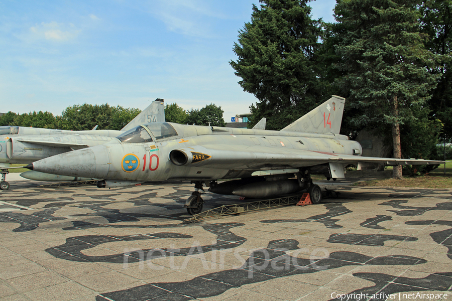 Swedish Air Force (Flygvapnet) SAAB J 35J Draken (35520) | Photo 653106