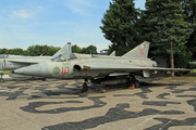 Swedish Air Force (Flygvapnet) SAAB J 35J Draken (35520) at  Krakow Rakowice-Czyzyny (closed) Polish Aviation Museum (open), Poland