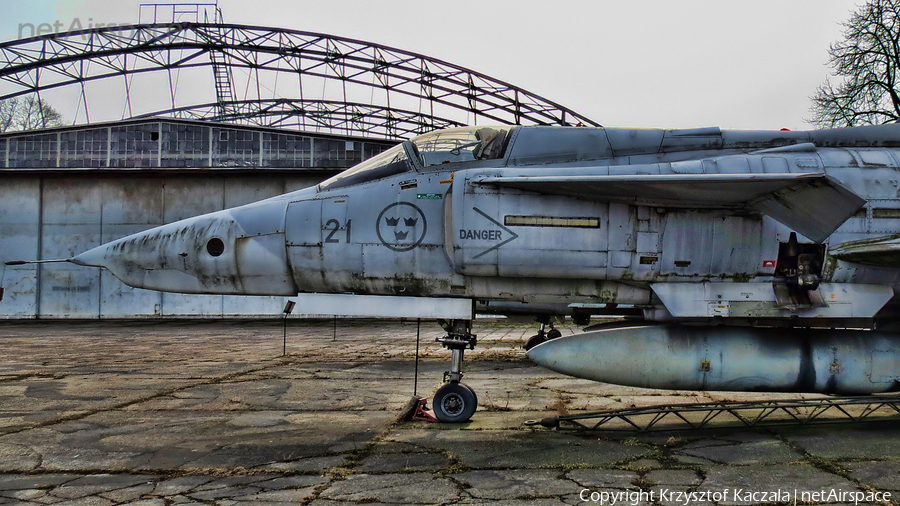 Swedish Air Force (Flygvapnet) SAAB AJSF 37 Viggen (37954) | Photo 226737