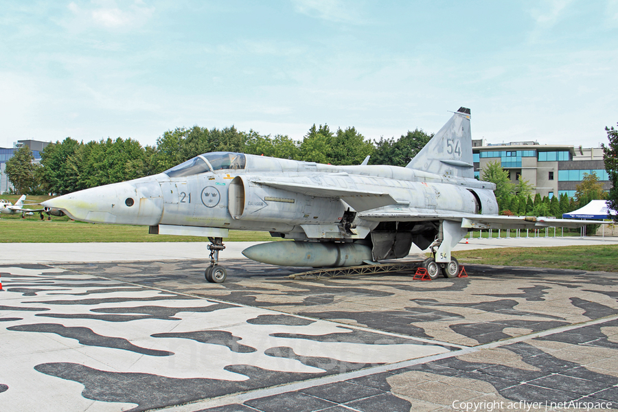 Swedish Air Force (Flygvapnet) SAAB AJSF 37 Viggen (37954) | Photo 653107