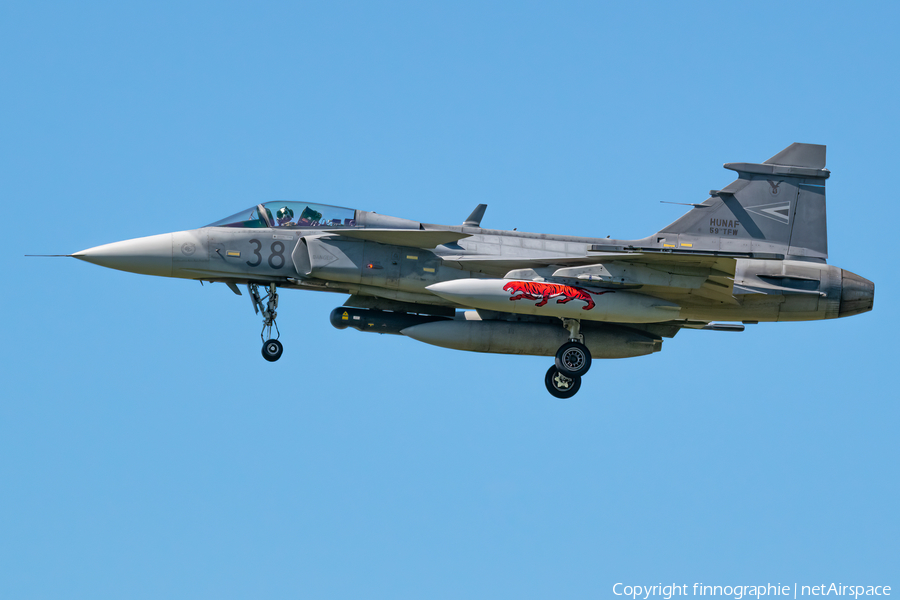 Hungarian Air Force (Magyar Légierő) SAAB JAS 39C Gripen (38) | Photo 574997