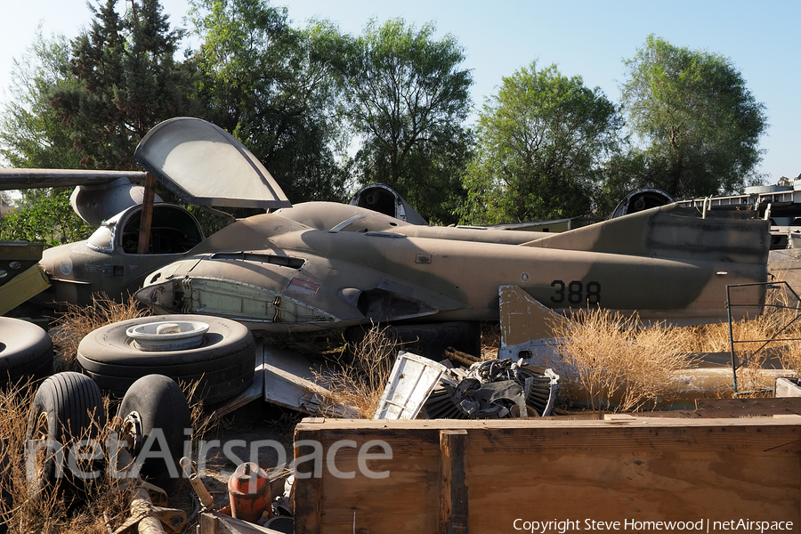 Chilean Air Force (Fuerza Aerea De Chile) Cessna T-37B Tweety Bird (388) | Photo 564873