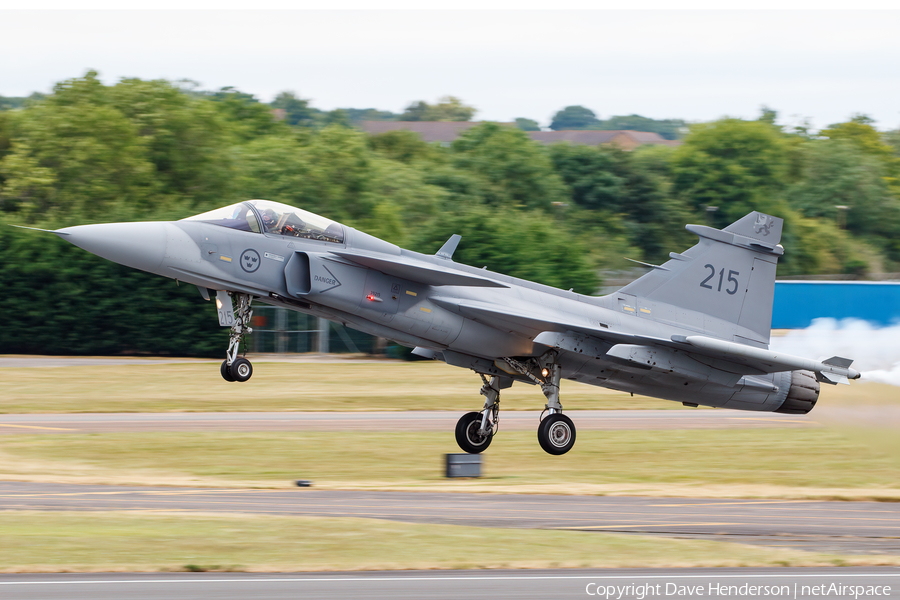 Swedish Air Force (Flygvapnet) SAAB JAS 39C Gripen (39215) | Photo 450105