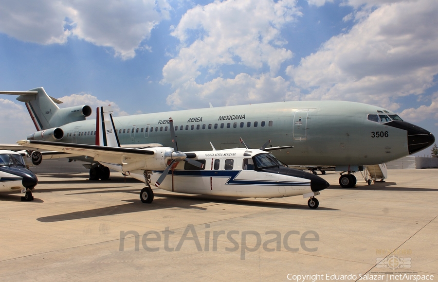 Mexican Air Force (Fuerza Aerea Mexicana) Rockwell 690A Turbo Commander (3932) | Photo 261779