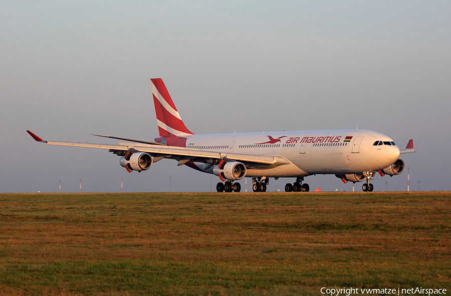 Air Mauritius Airbus A340-313 (3B-NAY) | Photo 127380