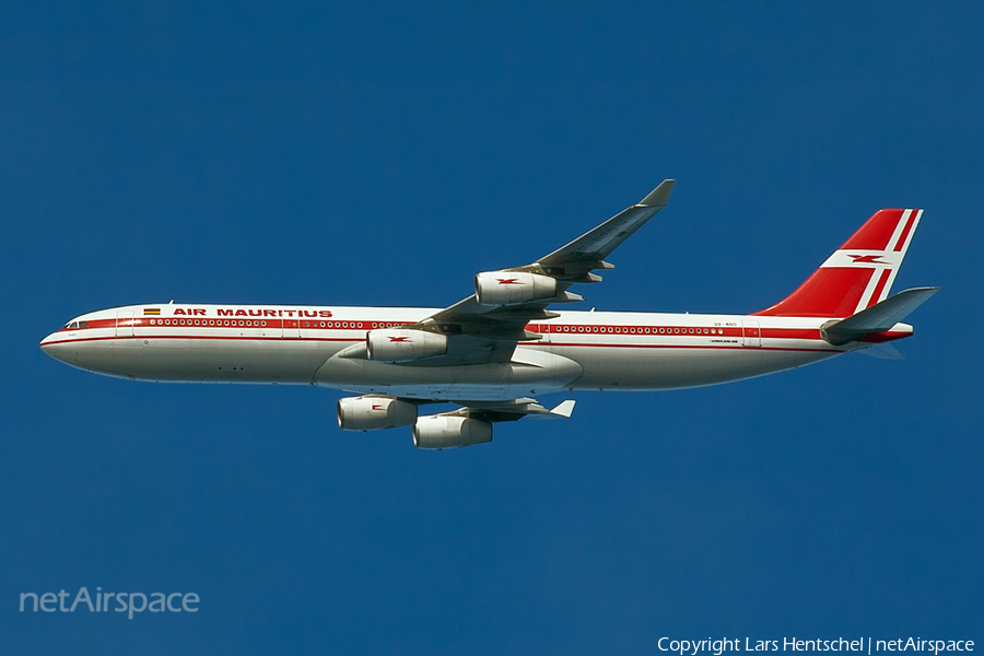 Air Mauritius Airbus A340-313X (3B-NBD) | Photo 425092