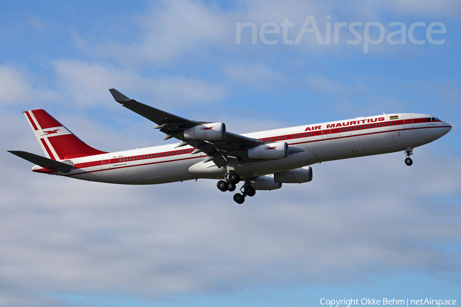 Air Mauritius Airbus A340-313E (3B-NBJ) | Photo 70599