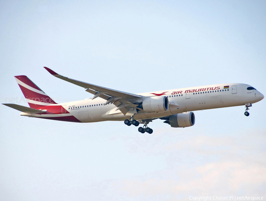 Air Mauritius Airbus A350-941 (3B-NBQ) | Photo 373443