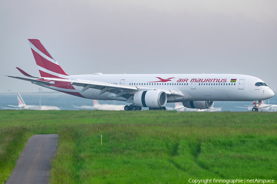 Air Mauritius Airbus A350-941 (3B-NBQ) | Photo 571743