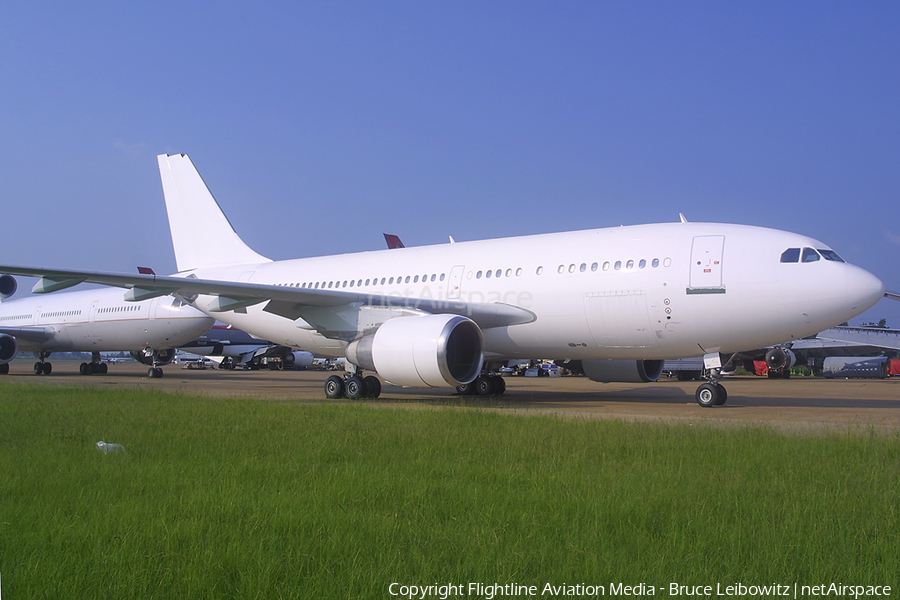 MEA - Middle East Airlines Airbus A310-222 (3B-STJ) | Photo 171789