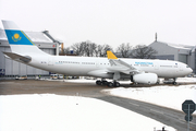 Kazakhstan Government Airbus A330-243(Prestige) (3B-TSL) at  Hamburg - Fuhlsbuettel (Helmut Schmidt), Germany
