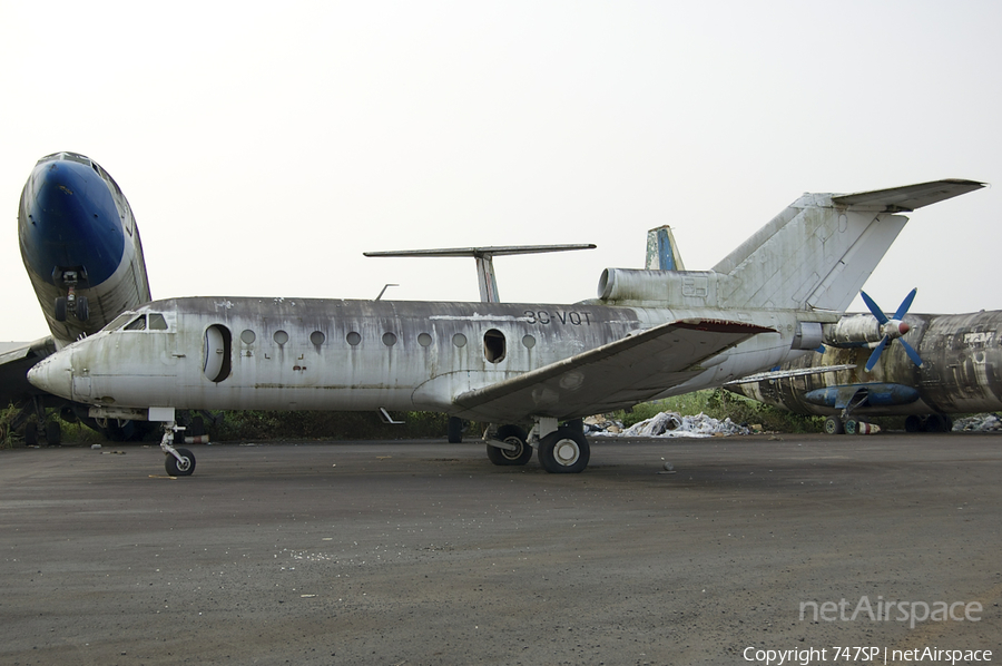 (Private) Yakovlev Yak-40 (3C-VQT) | Photo 46868