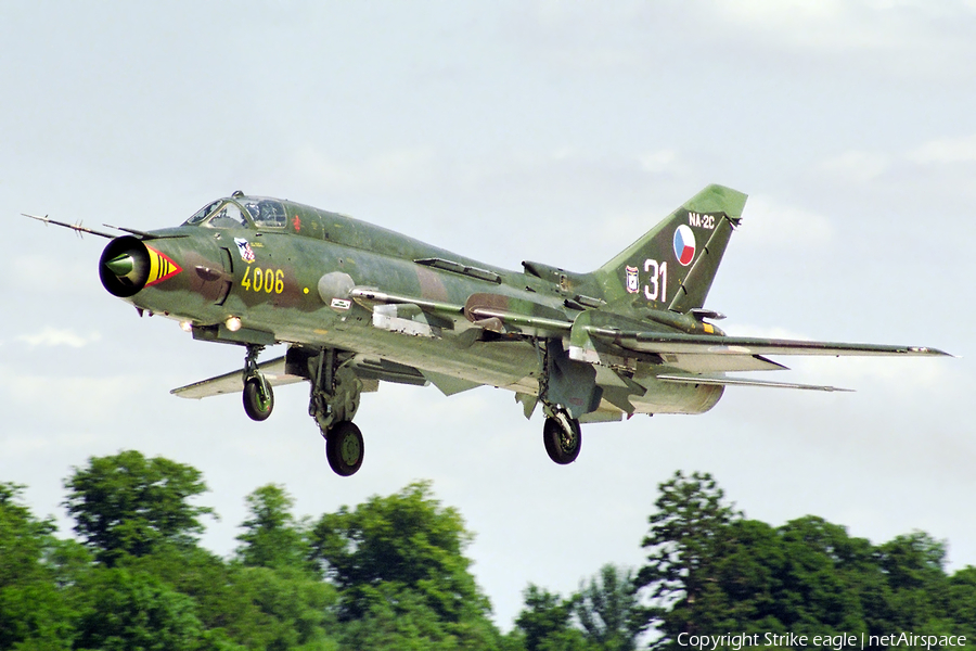 Czech Air Force Sukhoi Su-22M4 Fitter-K (4006) | Photo 8392