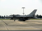 Royal Thai Air Force General Dynamics F-16B Fighting Falcon (KH19K-23/38) at  Bangkok - Don Mueang International, Thailand