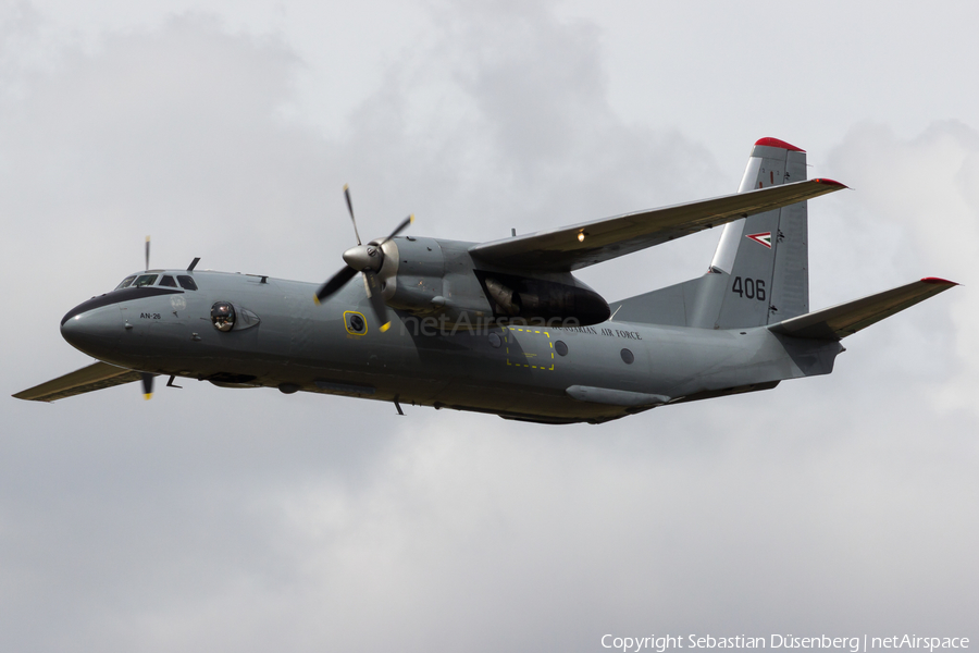 Hungarian Air Force Antonov An-26 (406) | Photo 174094