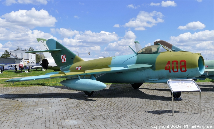 Polish Air Force (Siły Powietrzne) PZL-Mielec Lim-5 (MiG-17F) (408) | Photo 446287