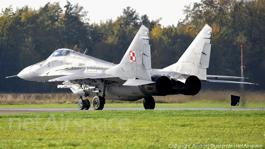 Polish Air Force (Siły Powietrzne) Mikoyan-Gurevich MiG-29G Fulcrum (4116) | Photo 408989