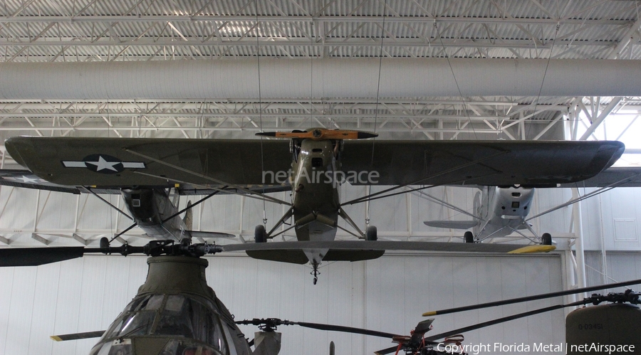 United States Army Taylorcraft L-2A Grasshopper (42-35872) | Photo 453905