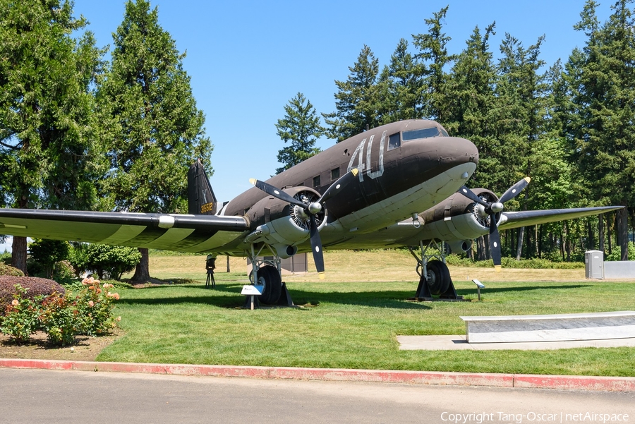 United States Army Air Force Douglas C-47A Skytrain (43-15512) | Photo 507107