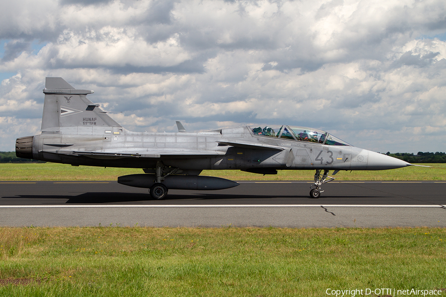 Hungarian Air Force SAAB JAS 39D Gripen (43) | Photo 328341