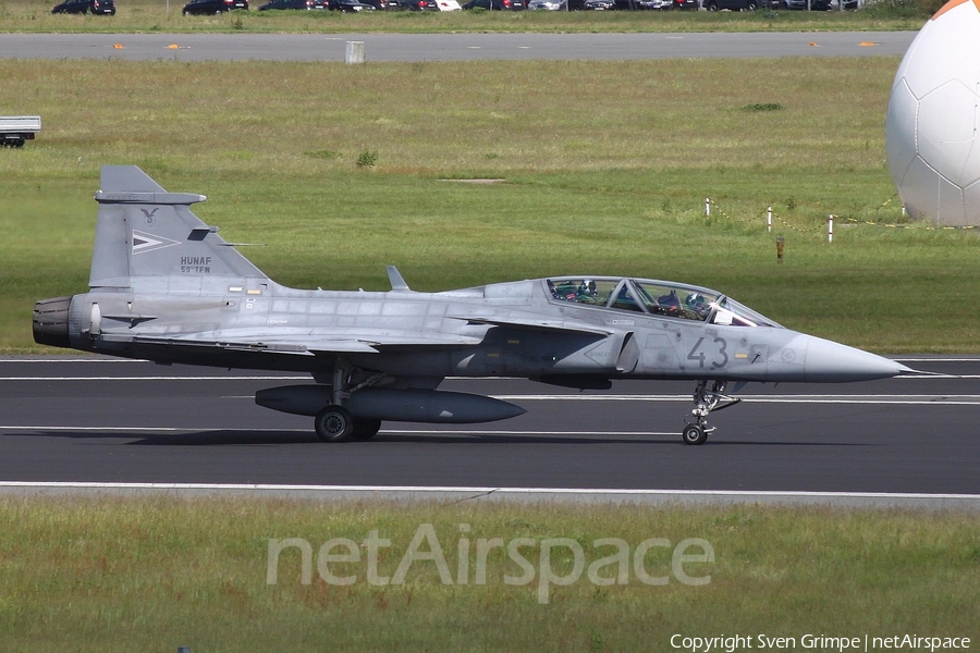 Hungarian Air Force SAAB JAS 39D Gripen (43) | Photo 328820