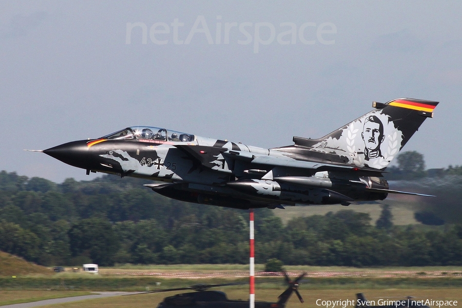 German Air Force (Luftwaffe) Panavia Tornado IDS (4325) | Photo 328821