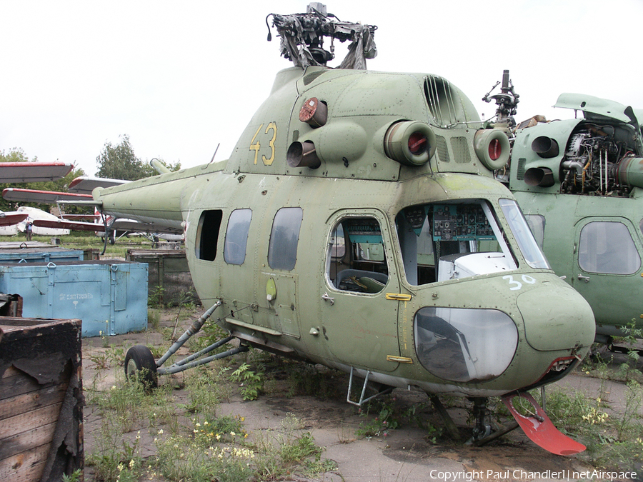 Soviet Union Air Force PZL-Swidnik (Mil) Mi-2 Hoplite (43 YELLOW) | Photo 496588