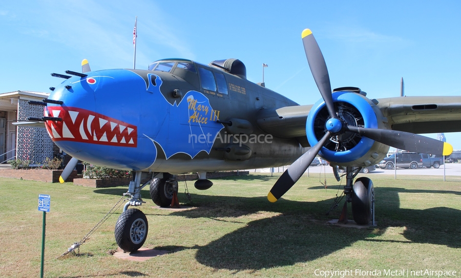 United States Army Air Force North American TB-25N Mitchell (44-31004) | Photo 465049