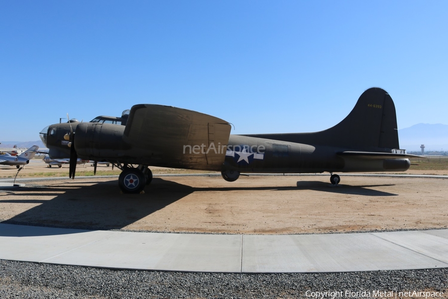 United States Army Air Force Boeing B-17G Flying Fortress (44-6393) | Photo 454060